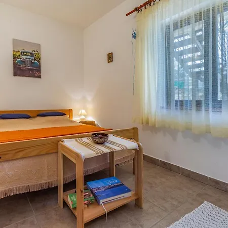 Ruzica Apartment *