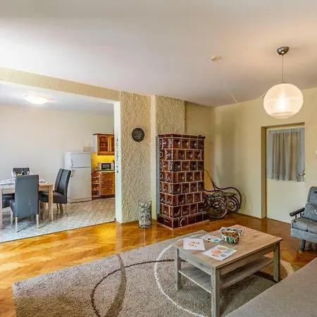 Ruzica Apartment