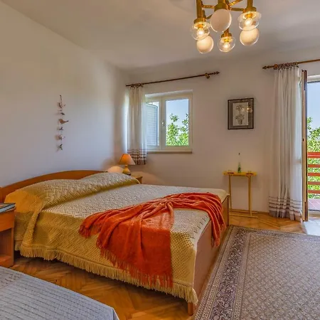 Apartment Ruzica Pomer